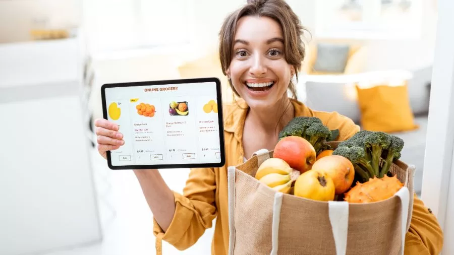 Is Online Grocery Shopping Worth It? Here’s What Canadians Think